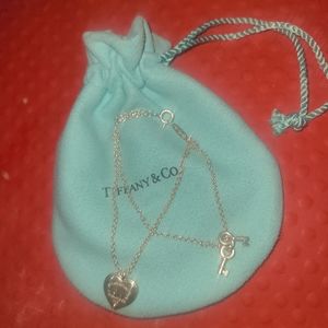 Return to Tiffany®Love Heart Tag Key Braceletin Silver